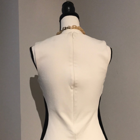 Thalian Dress - Picture 5 of 8